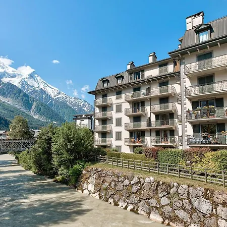 Apartment Cosmiques, Alpes Agency, Central Chamonix, Sleeps 4 Apartamento